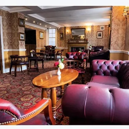 The Golden Lion 2* Northallerton