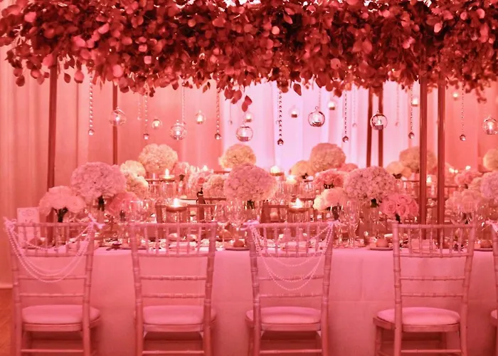 The Golden Lion Hotel