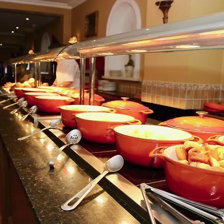 The Golden Lion 2* Northallerton